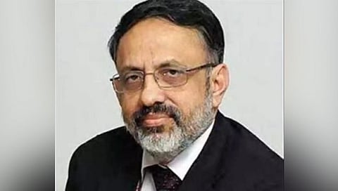 कॅबिनेट सचिव, रिझर्व्ह बॅंकेचे गव्हर्नर बदलण्याच्या हालचाली सुरू