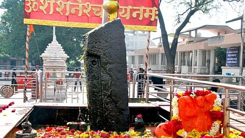 शिंगणापूर देवस्थान कर्मचाऱ्यांना दिलासा
