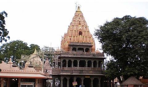 महाकाल चरणी जगातील सर्वात महागडा आंबा अर्पण, किंमत वाचून व्हाल थक्‍क