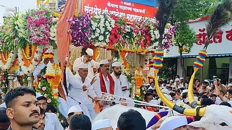 Mauli's palanquin is on its way to Pune
