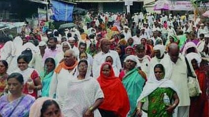 Departure of Saint Tukaram Maharaj's palanquin to Pandharpur
