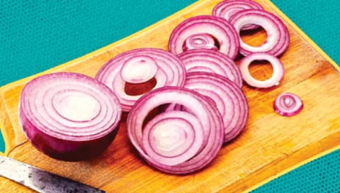 Raw Onion benefits summer 