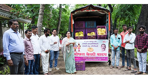 Dhule Udane