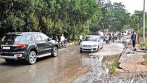 flood level in Kolhapur city and district began to decrease