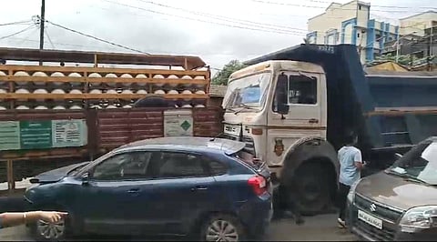 Road Accident In Kalyan