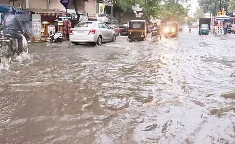 Along with Pune city, Pimpri-Chinchwad and entire district received good rain on Saturday