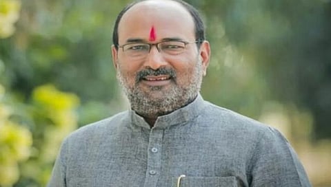  Sanjay Patil