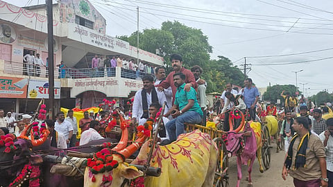 Mohol to Mumbai march 