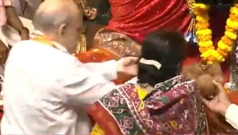 Amit Shah visits Lalbaugcha cha Raja Ganpati at Mumbai