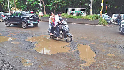 खड्डेमय रस्ते, नाशिक