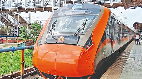Nagpur to Secunderabad  Vande Bharat Express