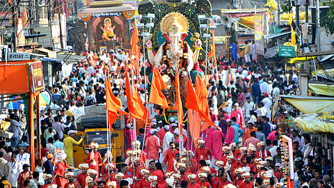Nashik Ganesha Visarjan Miravnuk 