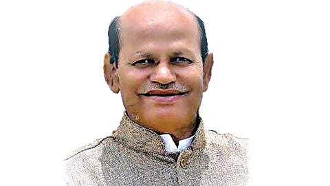 : विधान परिषदेचे माजी आमदार नरेंद्र दराडे 