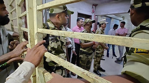 मुंब्रा, ठाणे एसआयटी पथक 