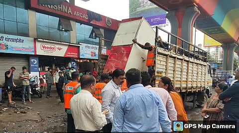 ठाणे : भिवंडी बायपास रस्त्यावर ठाणे महापालिकेची धडक कारवाई 