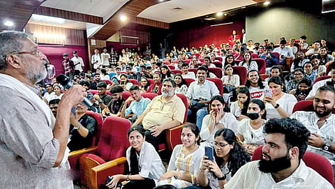 Nana Patekar guidance to students in Goa University