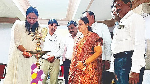 ISRO Scientist Inaugurates Science Exhibition |