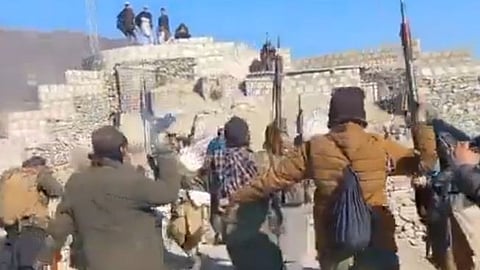 afghan taliban pakistan army ttp capture pak post 