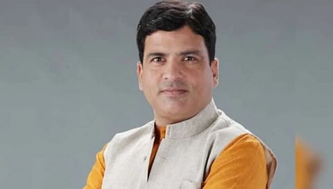  Ashish Jaiswal