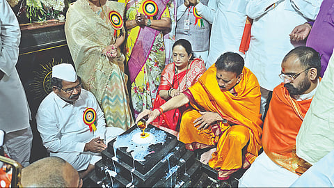 Nashik :  संत निवृत्तिनाथ महाराज संजीवन समाधीची  महापूजा