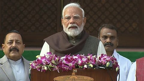 Budget Session 2025 | 'माँ लक्ष्मीची देशातील गरीब- मध्यमवर्गीयांवर विशेष कृपा राहो' 
