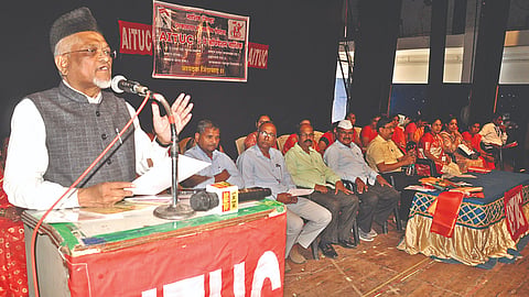 परशुराम साइखेडकर नाट्यगृह, नाशिक