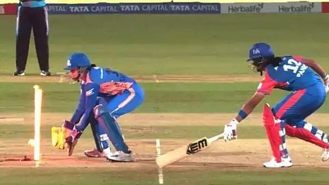 Mi vs Dc Match