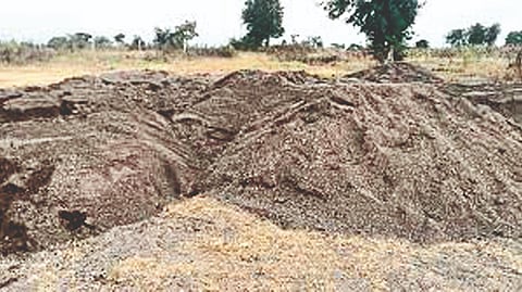 Sand smuggling