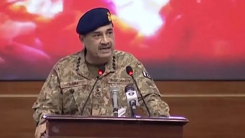 Pakistan Army chief controversial statements