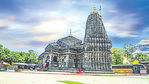 त्र्यंबकेश्वर ज्योतिर्लिंग मंदिर