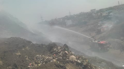Bhandewadi dumping fire continues to smolder for the second day