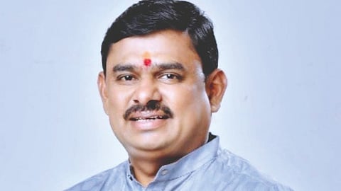 Jitendra Omase |