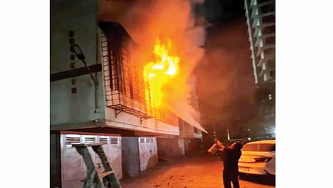 woman-dies-in-andheri-fire-six-injured
