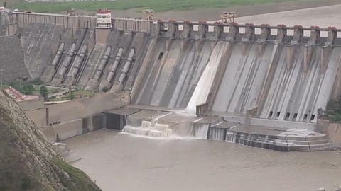 Salal Dam gate open