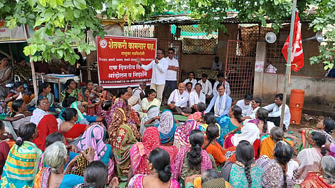 Shetkari Kamgar Paksha protest