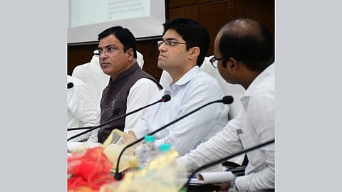 Sand mafia in Maharashtra
