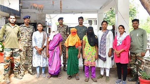 Women Naxals Caught 