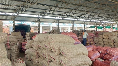 Alegata Onion Market:खुश