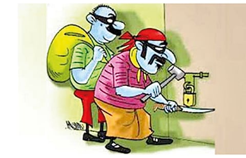 Sindhudurg Theft News |