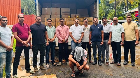 Oros Goa Liquor Seizure