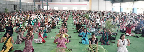 जळगाव : जैन इरिगेशनच्या आस्थापनांमध्ये जागतिक योग दिन उत्साहात