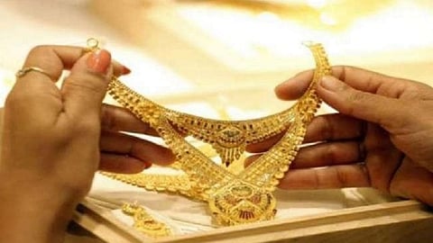 Gold investors