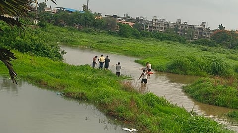 Children Drowning in  Boisar