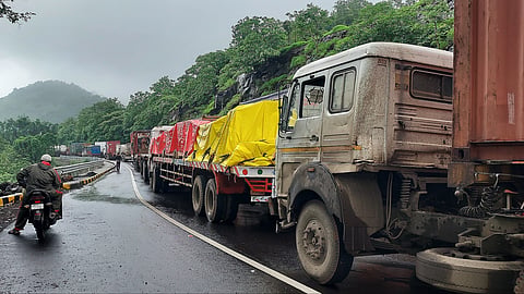 Kasara Ghat traffic jam