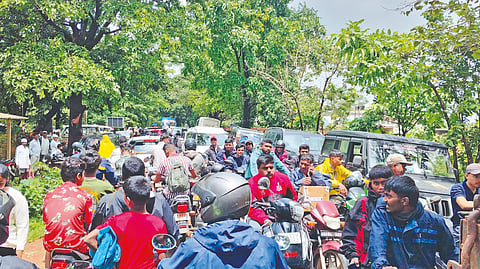 Khanapur Traffic Jam