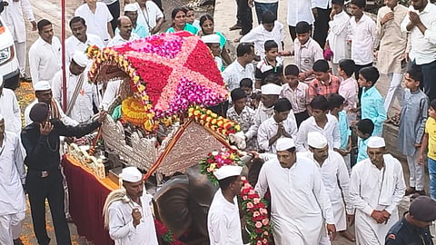 Kamati Khurd Sant Gajanan Maharaj palkhi 

 