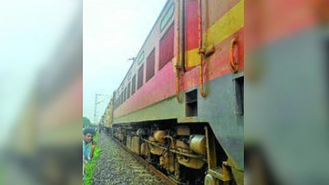 Kacheguda-Nagarsol Express 