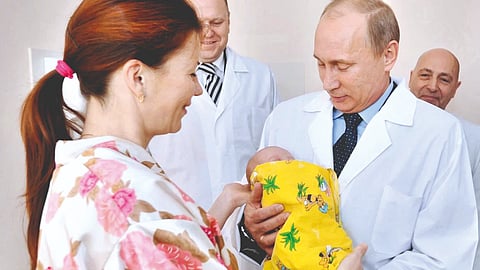 Russia Childbirth Policy