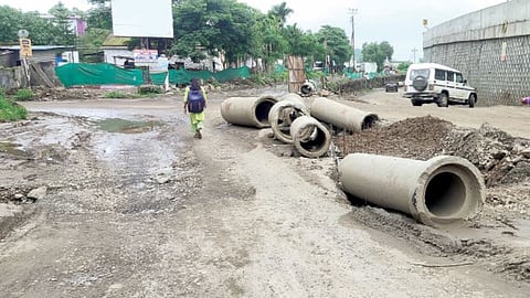 Khed Shivapur Road
