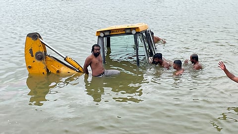 Latur JCB Accident |